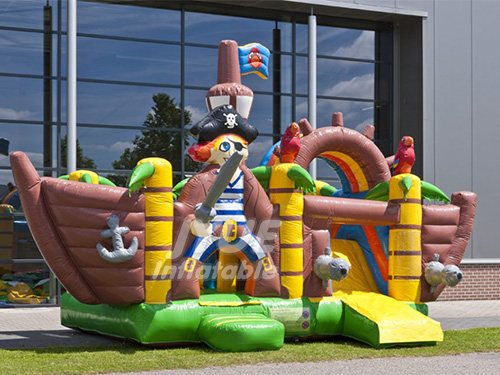 Inflatable Pirateship bounce house