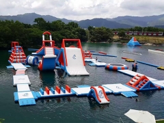 0.9mm PVC Tarpaulin Inflatable Games Best Price Funny Inflatable Water Park