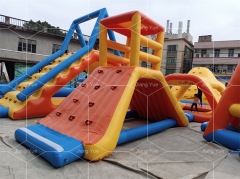 Wholesale Inflatable Water Park Equipment Floating Sea Water Amusement Facilities